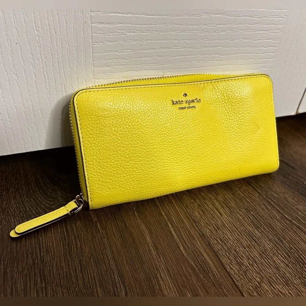 Kate Spade Accordion‎ Zip Around Leather Wallet Yellow